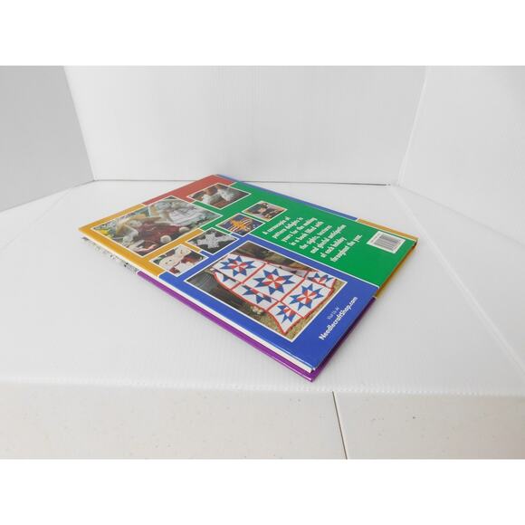 Crochet Holiday Collection Crochet Patterns 2001 The Needlecraft Shop - Picture 7 of 7